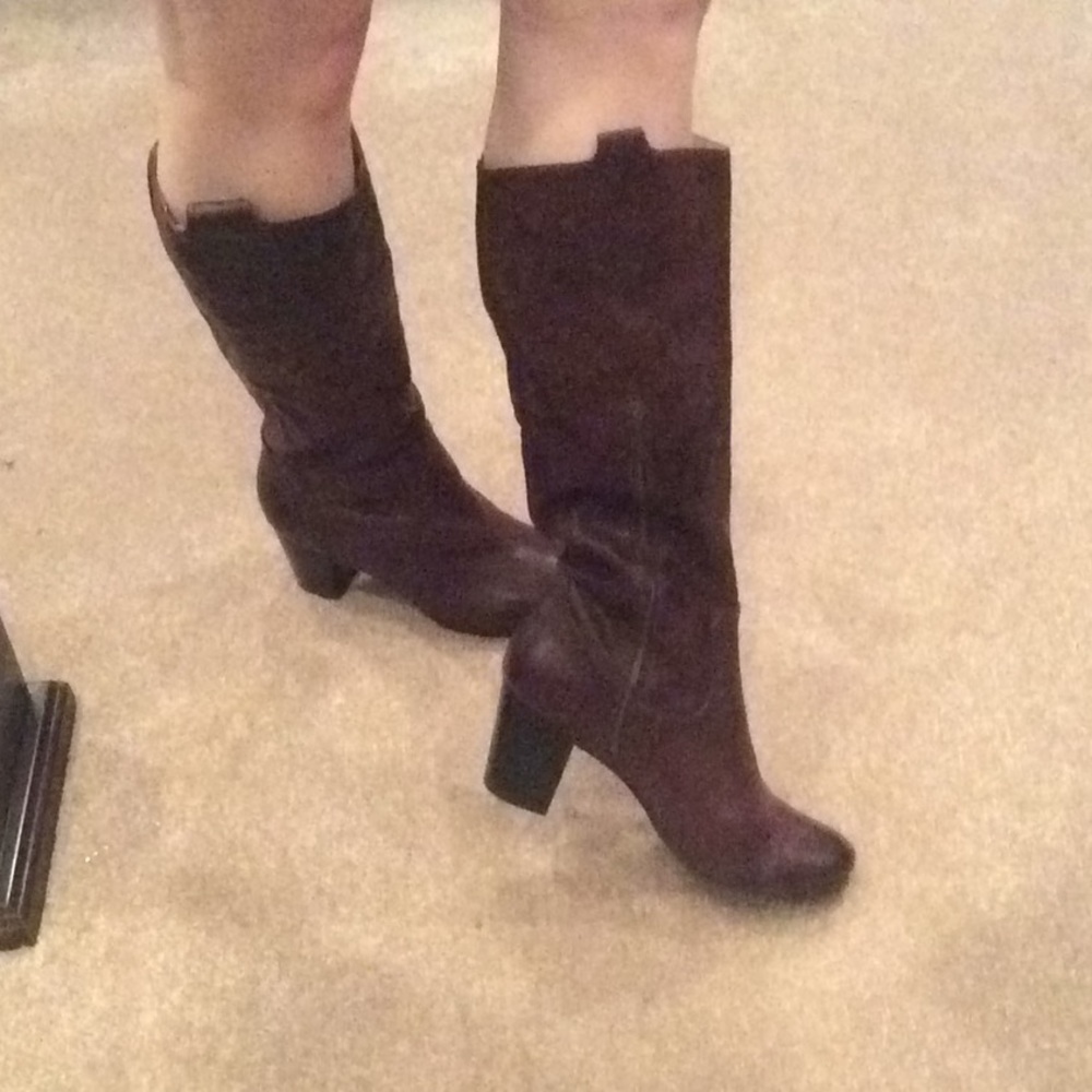Frye leather boots, 9.5 new, Carson